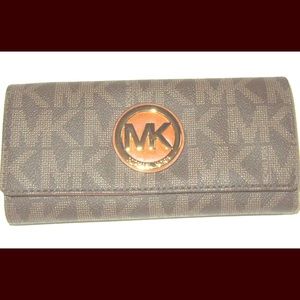 Michael Kors wallet